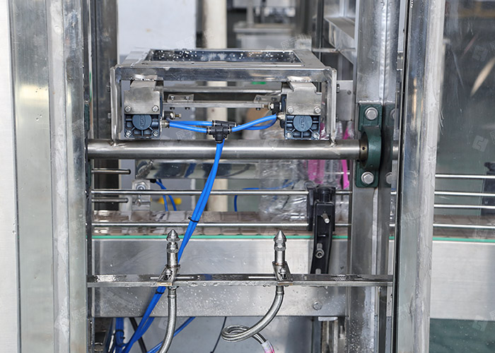 大瓶水灌裝機設備 大瓶水灌裝機設備