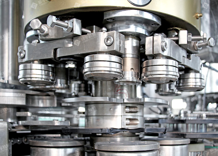 果汁/茶飲料易拉罐灌裝機 果汁/茶飲料易拉罐灌裝機