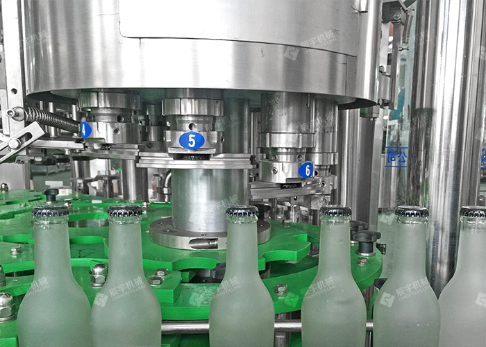 雞尾酒灌裝機 雞尾酒灌裝機